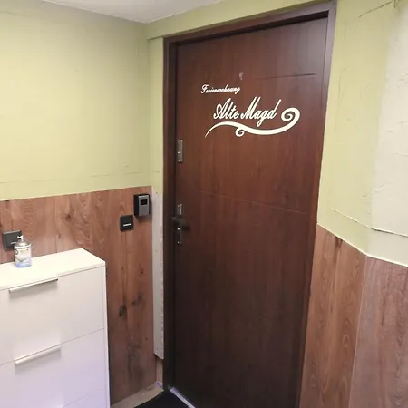 Alte Magd * Ратенов